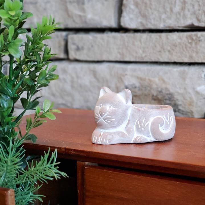 Faerie-Dust Inspiration Premium Handmade Terracotta Tea Light Candle Holder - Cat